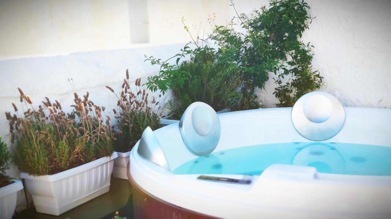 Amalfi Pool Suite - Puglia Mia Apartments Monopoli Exterior foto